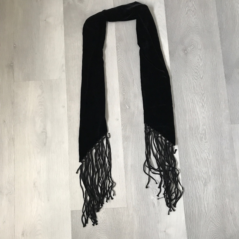 BLACK VELVET SCARF FRONGE HEM RECTANGLE WOMENS